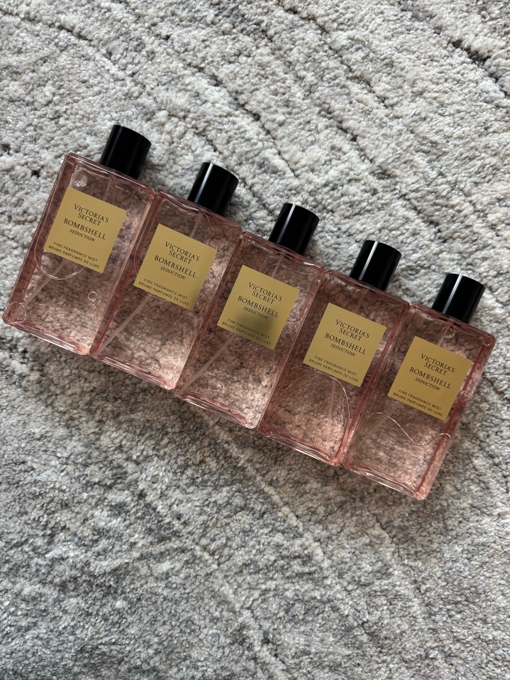 Victoria Secret- bombshell seduction fine fragrance mist